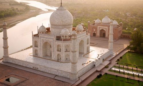 Taj Mahal Tour With Fatehpur Sikri